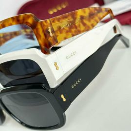 Picture of Gucci Sunglasses _SKUfw55794941fw